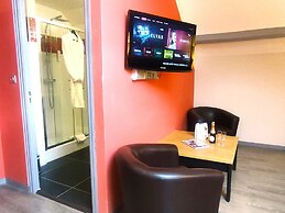 Contact Hotel B&G