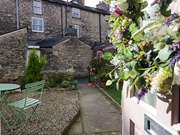 Gosling Cottage