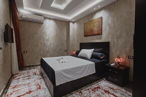 Pyramids planet hotel
