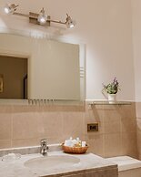 Orly Suites