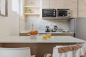 Orly Suites