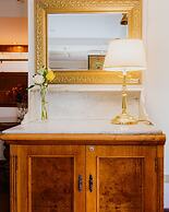 Orly Suites