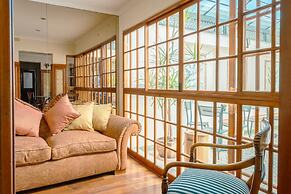 Orly Suites
