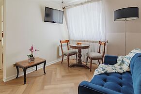 Orly Suites