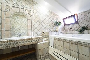 Casa Raffaela by Wonderful Italy