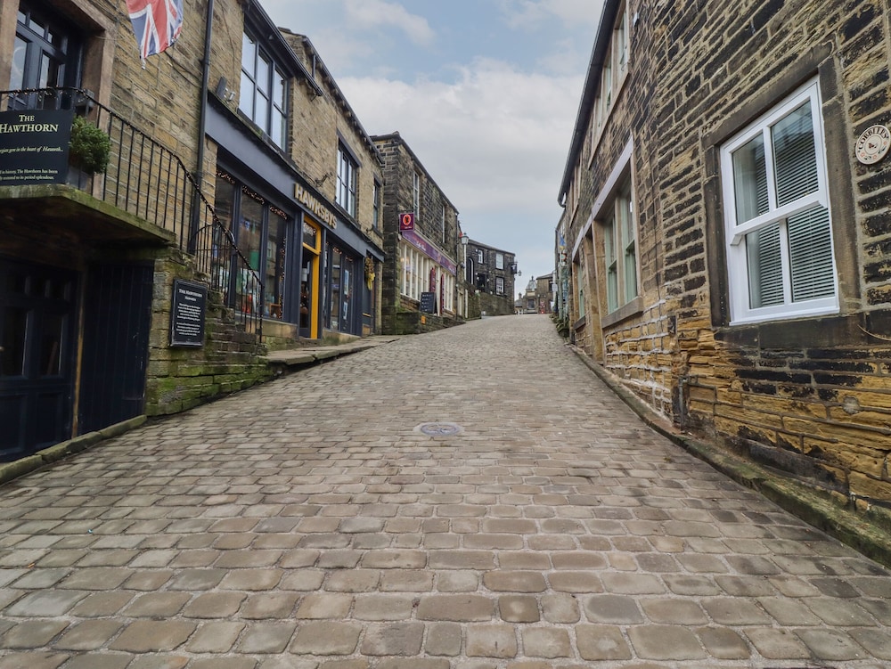 Main Street View
