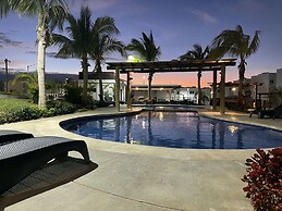 1537 Casa Las Conchas
