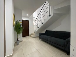1537 Casa Las Conchas