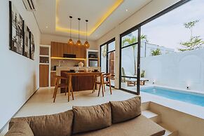 Yahvi Villa by Betterplace