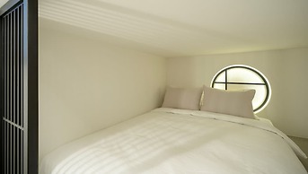 mogua hotel