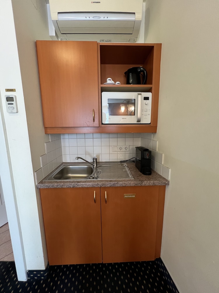 SUITE HOTEL 900m ZUR OPER