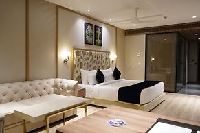Hiland Hotel