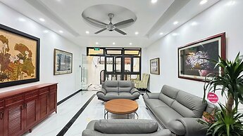Confetti Apartment