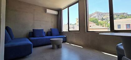 99 Adrianou Luxury Urban Stay
