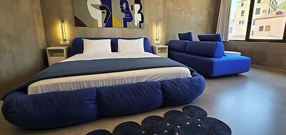 99 Adrianou Luxury Urban Stay