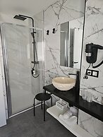 HOSTAL LUXURY NIT I DIA