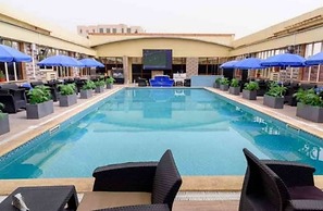 LB Suites Hotel