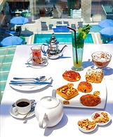 LB Suites Hotel