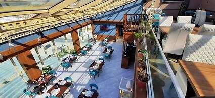LB Suites Hotel