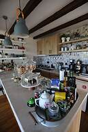 İnce Bungalov