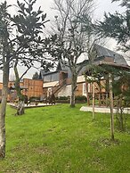 İnce Bungalov