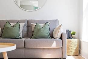 Host Apartments Lark Lane Hideaway