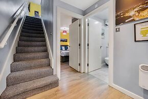 Host Stay Campbell Sq Roof Terrace Apt