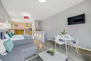 Host Stay Campbell Sq Roof Terrace Apt