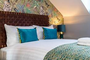 Host Apartments The Pilgrim Coach House