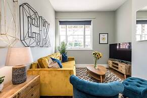 Host Stay Catharine Quarters II