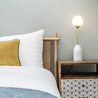 Host Apartments Catharine Quarters III
