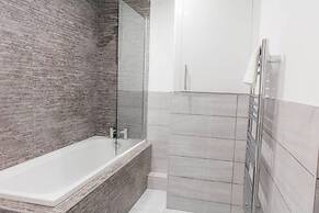 Host Apartments Fleet Nightlife III