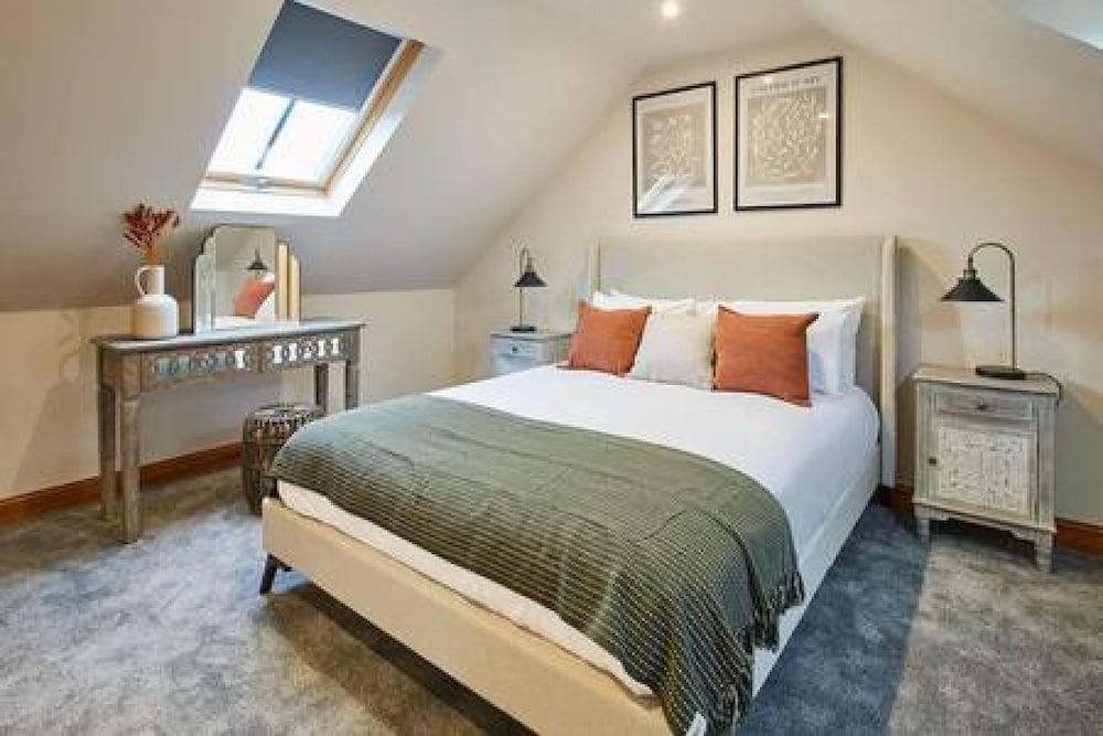 Host Stay Fawcett Cottage