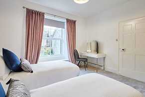 Host Stay South View