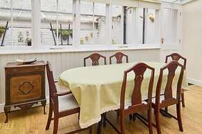 Host Stay Admiral s Rest