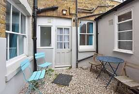 Host Stay Victoria Gardens