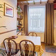Host Stay Ethelbert Cottage