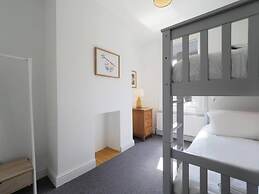Host Stay Herbert Road