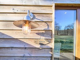 Host Stay Cobnut Barn