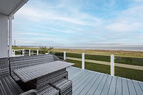 Host Stay Sea View Road