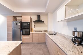 Capital M Apartments by YourHost