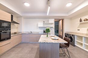 Capital M Apartments by YourHost