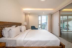 Capital M Apartments by YourHost