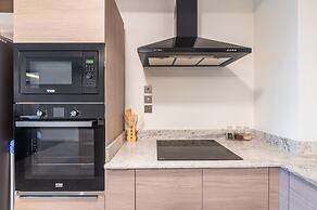 Capital M Apartments by YourHost