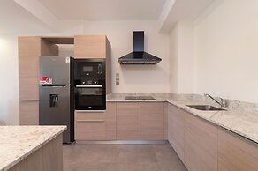 Capital M Apartments by YourHost