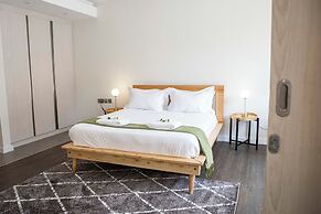 Capital M Apartments by YourHost