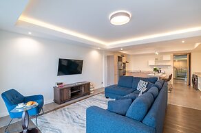 Capital M Apartments by YourHost
