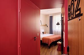 Hife Paris Issy