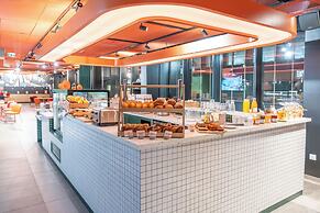 Hife Paris Issy
