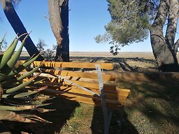 Raapfontein Self-catering & Camping